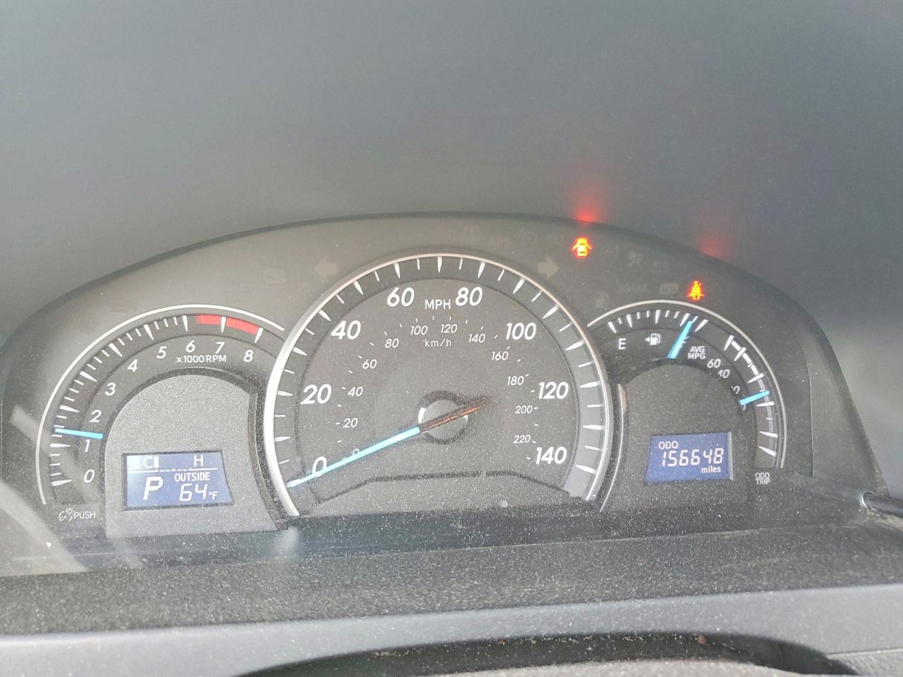 2014 TOYOTA CAMRY L photo 9
