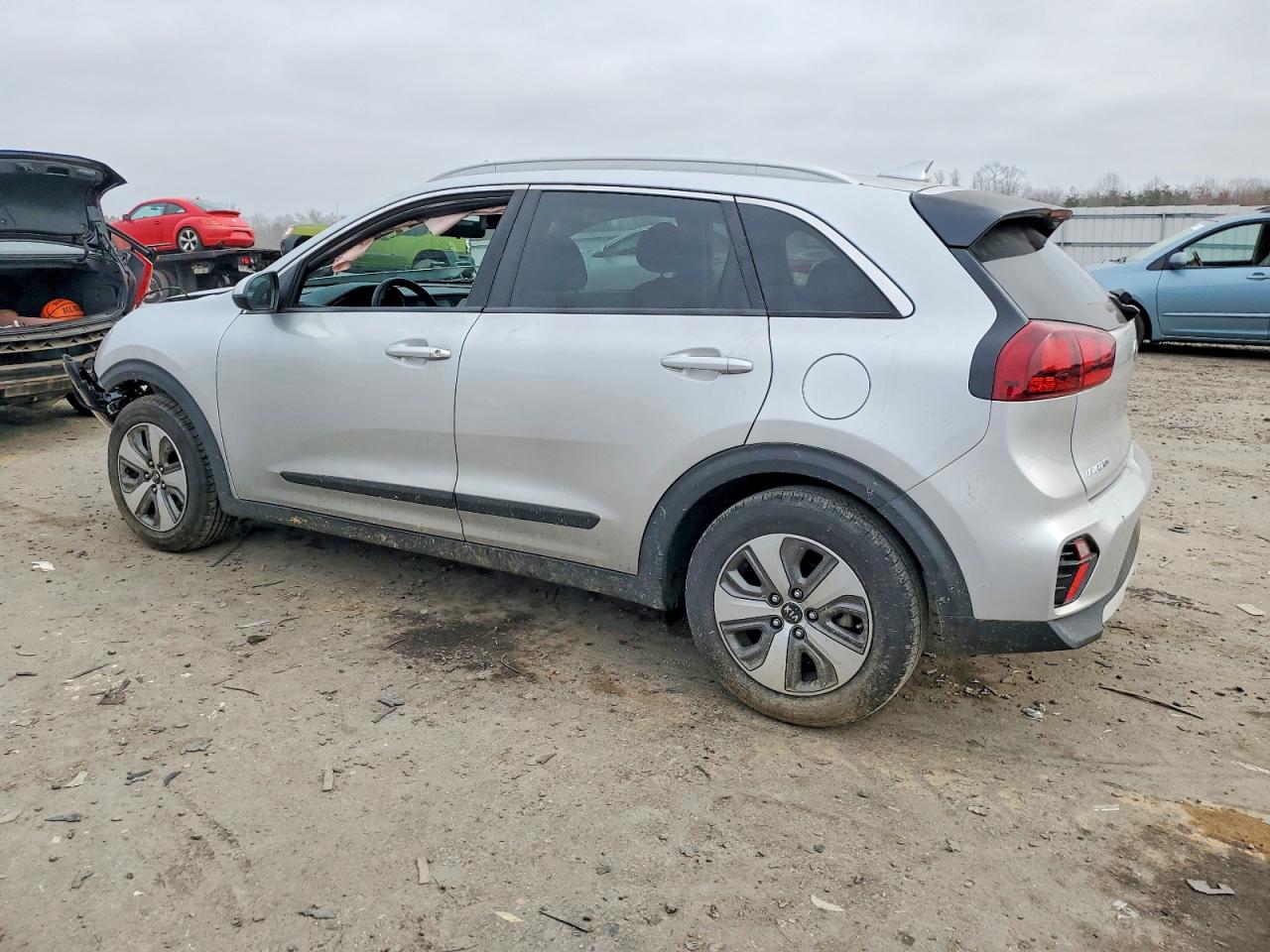 2020 KIA NIRO LX photo 2