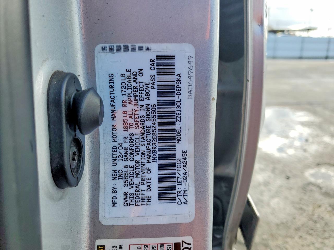 2005 TOYOTA COROLLA CE photo 12