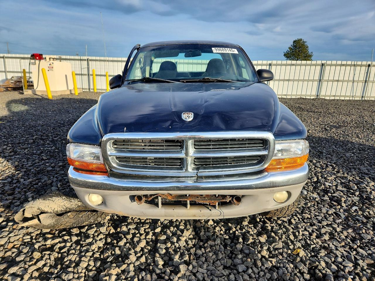 2002 DODGE DAKOTA SLT photo 5