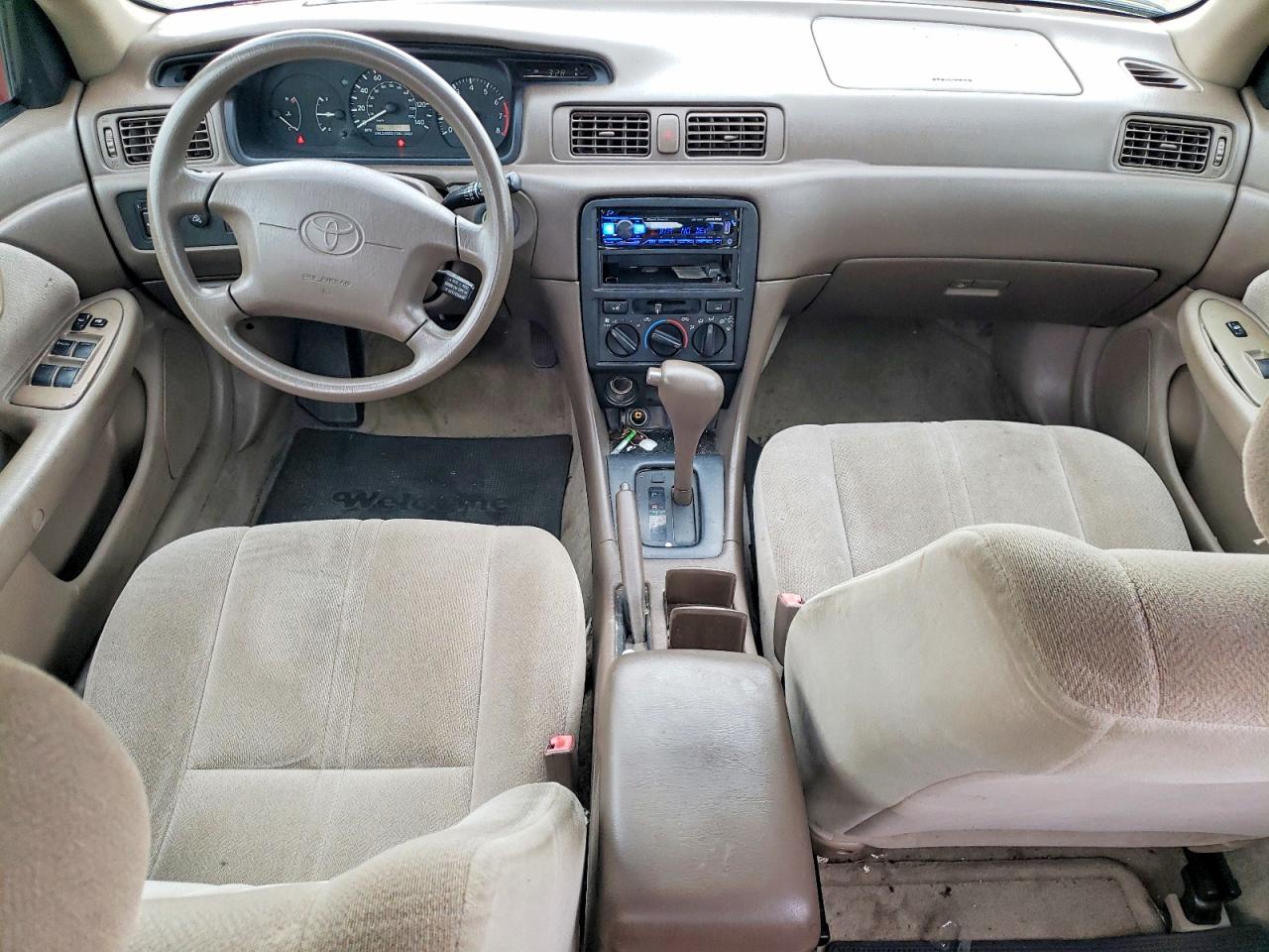 1999 TOYOTA CAMRY CE photo 8