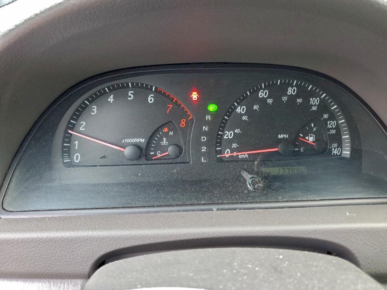 2003 TOYOTA CAMRY LE photo 9