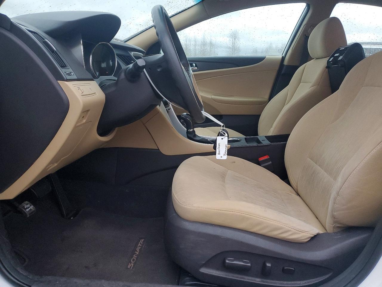 2011 HYUNDAI SONATA GLS photo 7