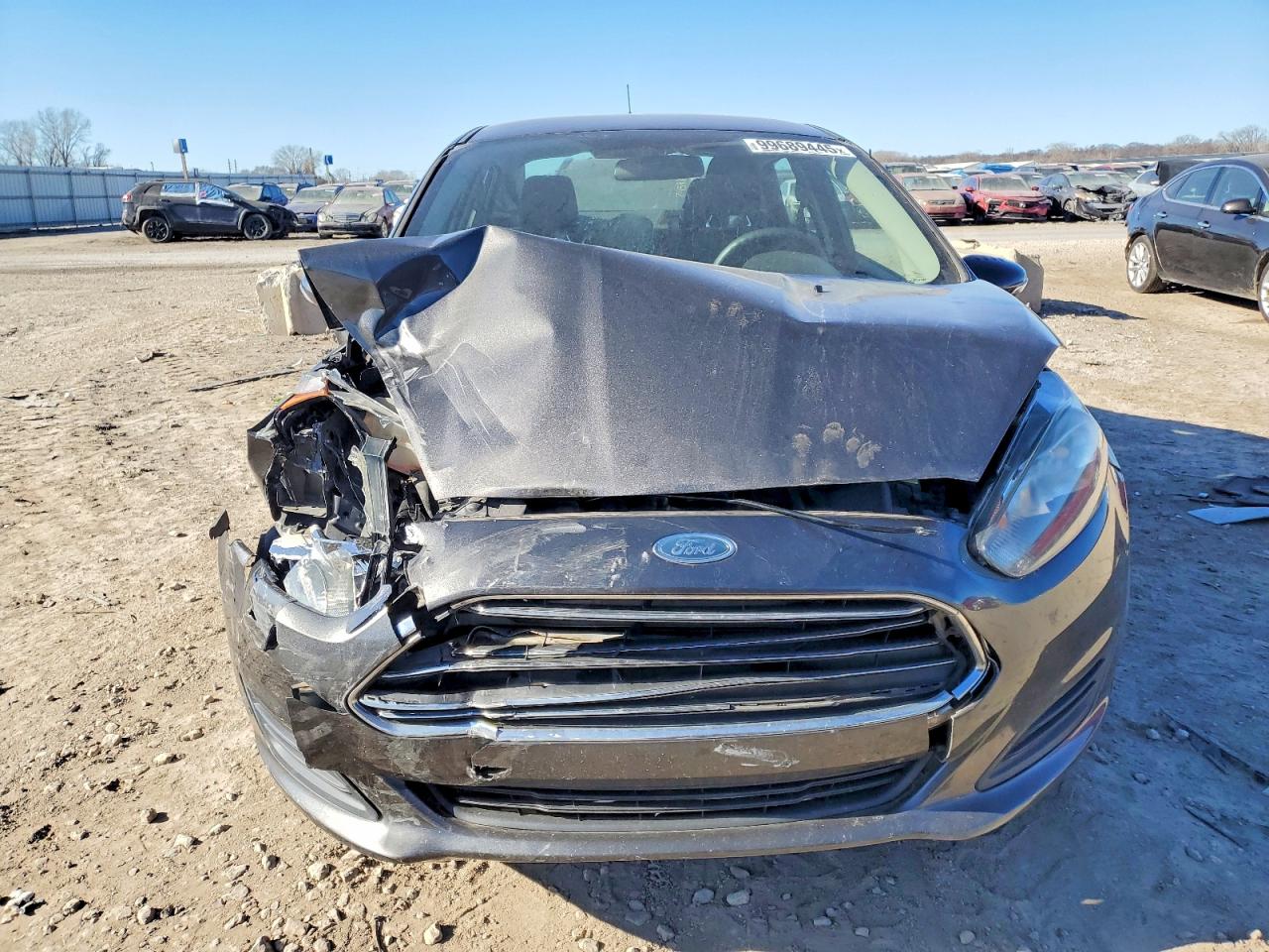 2018 FORD FIESTA SE photo 5