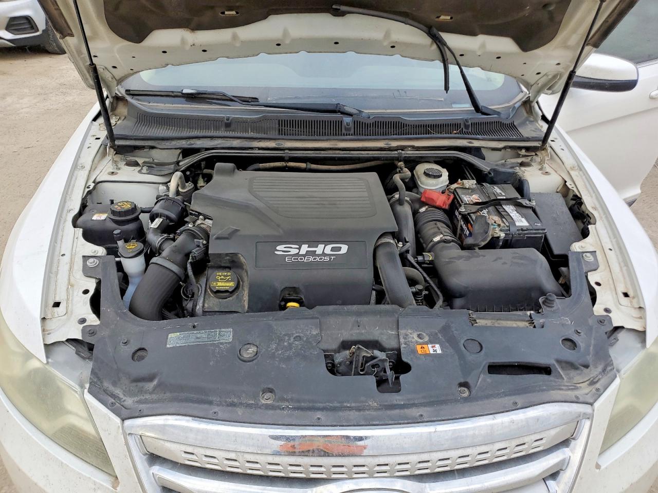 2010 FORD TAURUS SHO photo 11