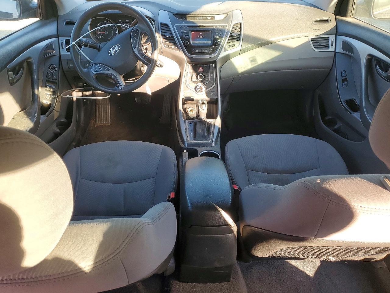 2014 HYUNDAI ELANTRA SE photo 8