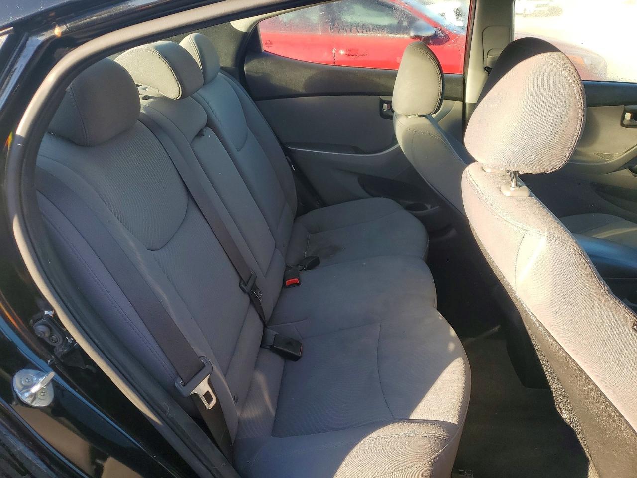 2014 HYUNDAI ELANTRA SE photo 10