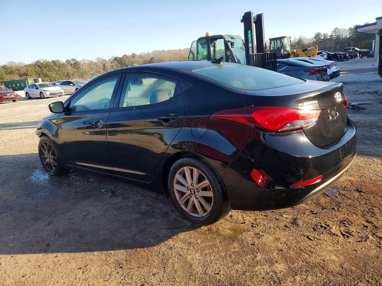 2014 HYUNDAI ELANTRA SE photo 2