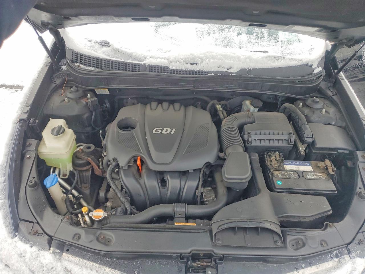 2011 HYUNDAI SONATA SE photo 11