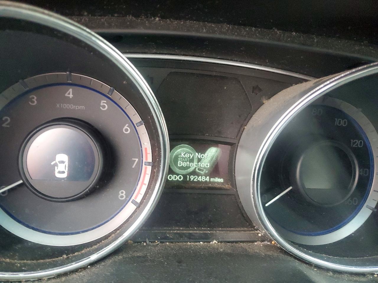 2011 HYUNDAI SONATA SE photo 9