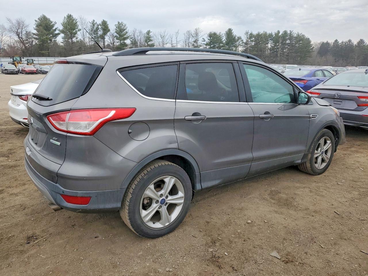 2014 FORD ESCAPE SE photo 3