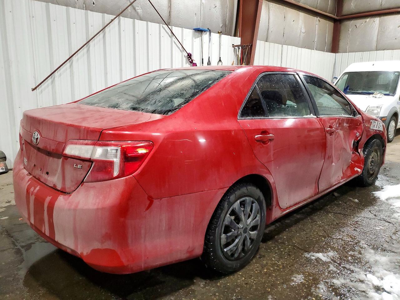 2012 TOYOTA CAMRY BASE photo 3