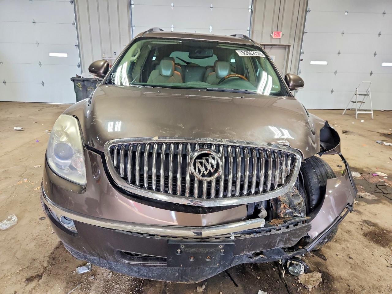 2010 BUICK ENCLAVE CXL photo 5