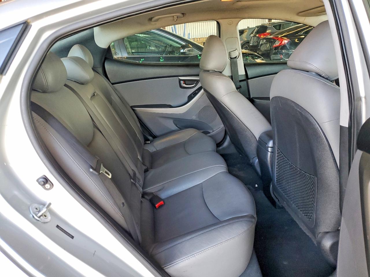 2012 HYUNDAI ELANTRA GLS photo 10