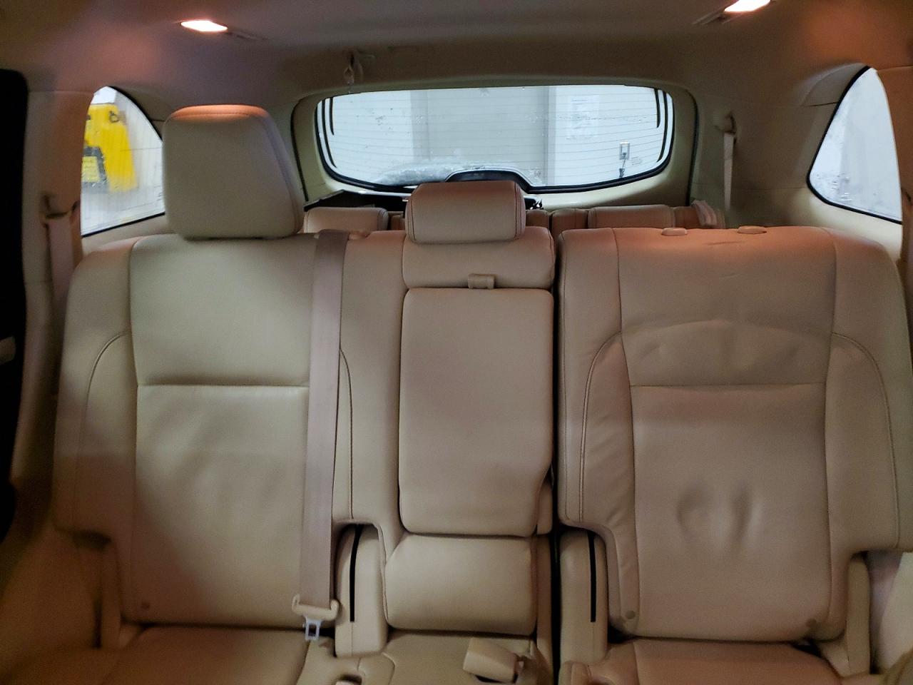 2016 TOYOTA HIGHLANDER XLE photo 10
