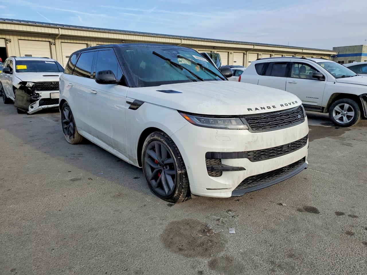 2025 LAND ROVER RANGE ROVER SPORT DYNAMIC SE photo 7