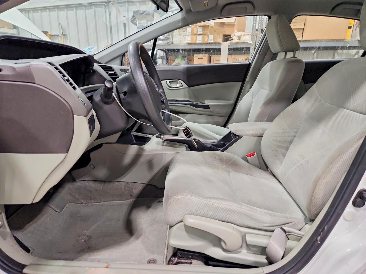 2012 HONDA CIVIC LX photo 7
