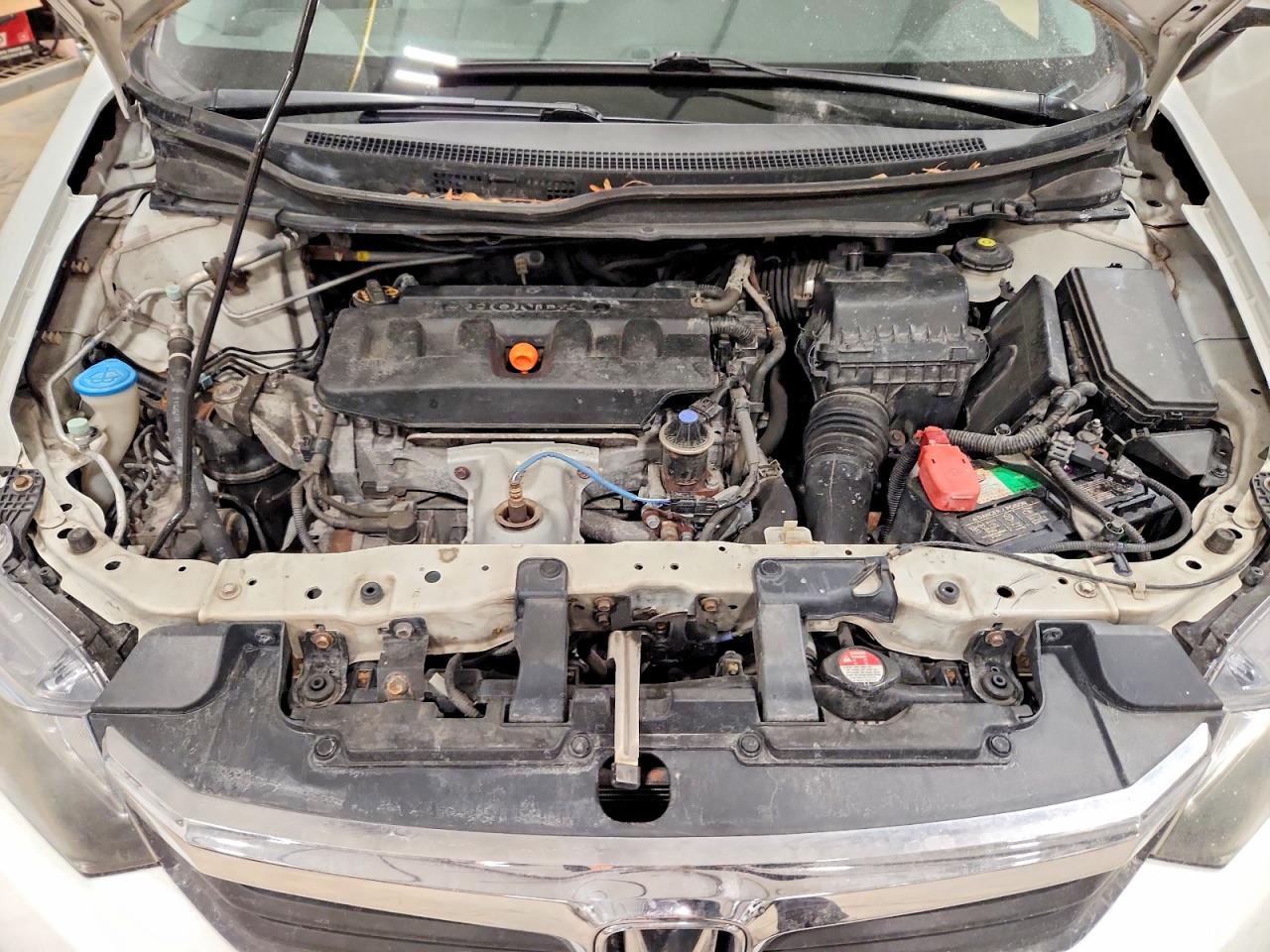 2012 HONDA CIVIC LX photo 11