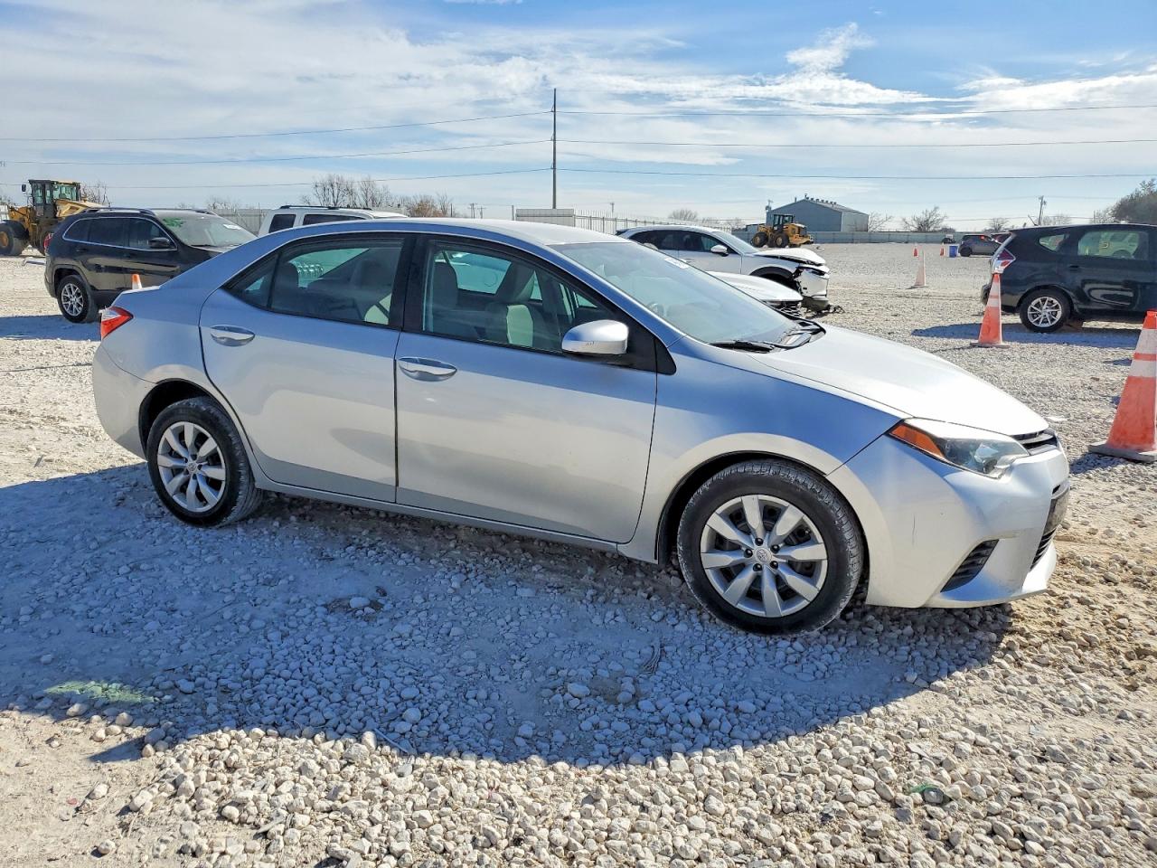 2015 TOYOTA COROLLA L photo 4
