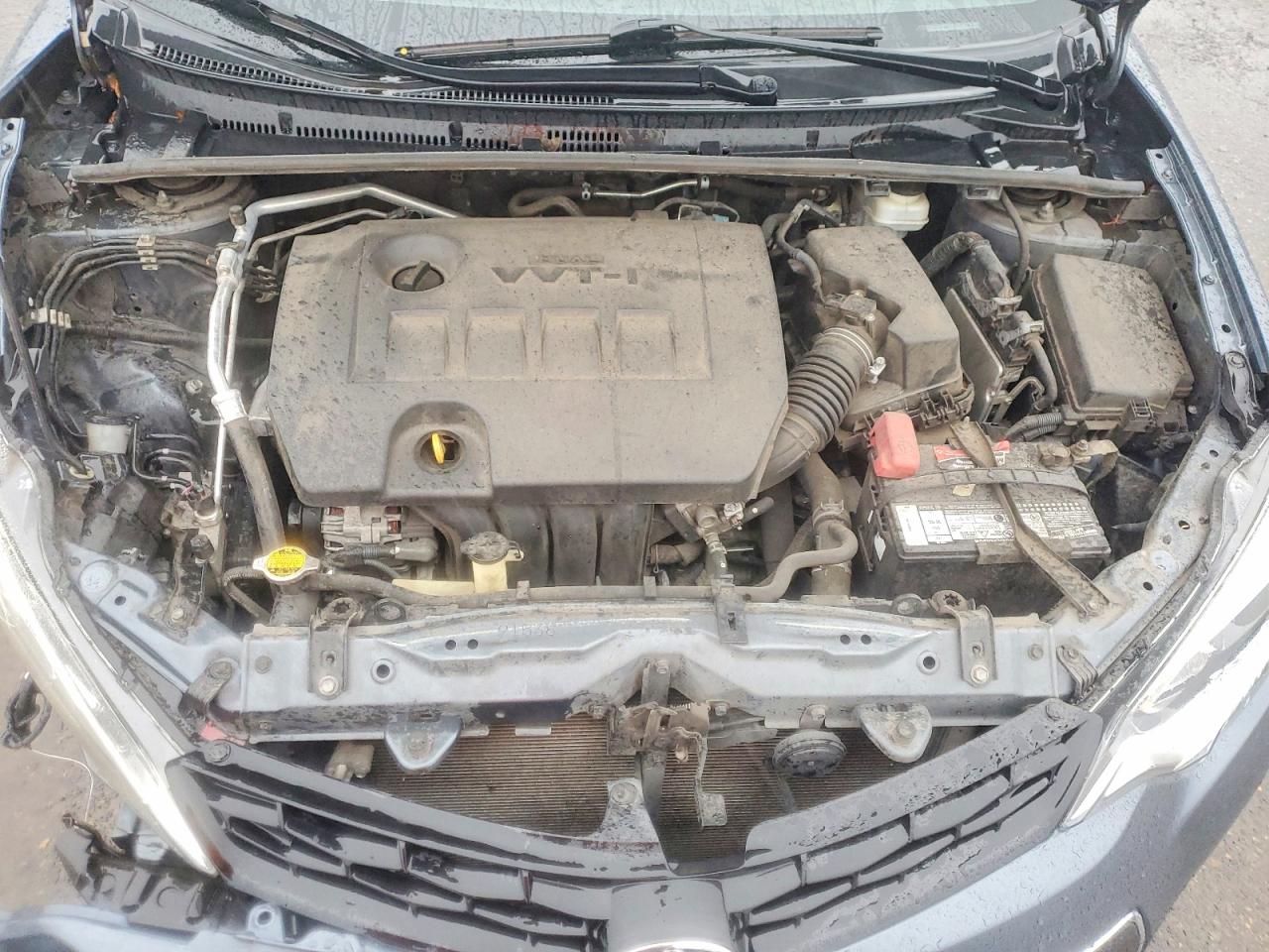 2015 TOYOTA COROLLA L photo 11