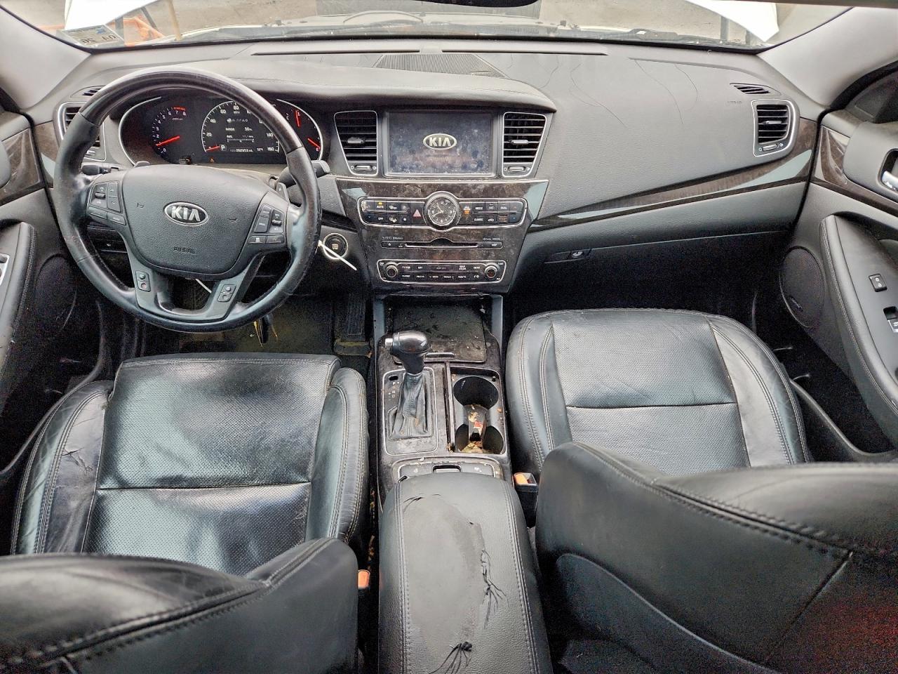 2015 KIA CADENZA PREMIUM photo 8