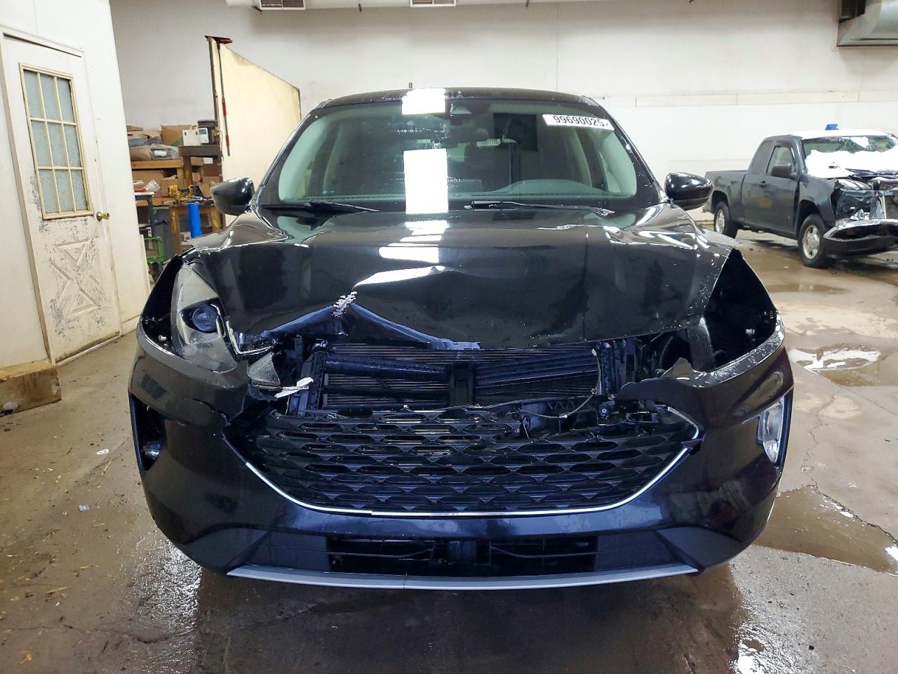 2022 FORD ESCAPE SEL photo 5