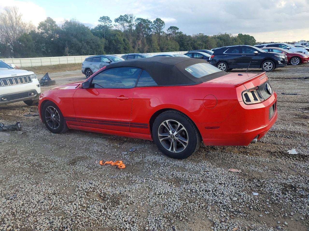 2014 FORD MUSTANG photo 2