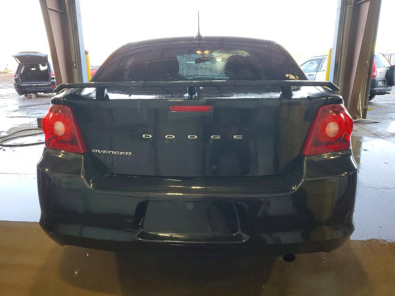 2014 DODGE AVENGER SE photo 6