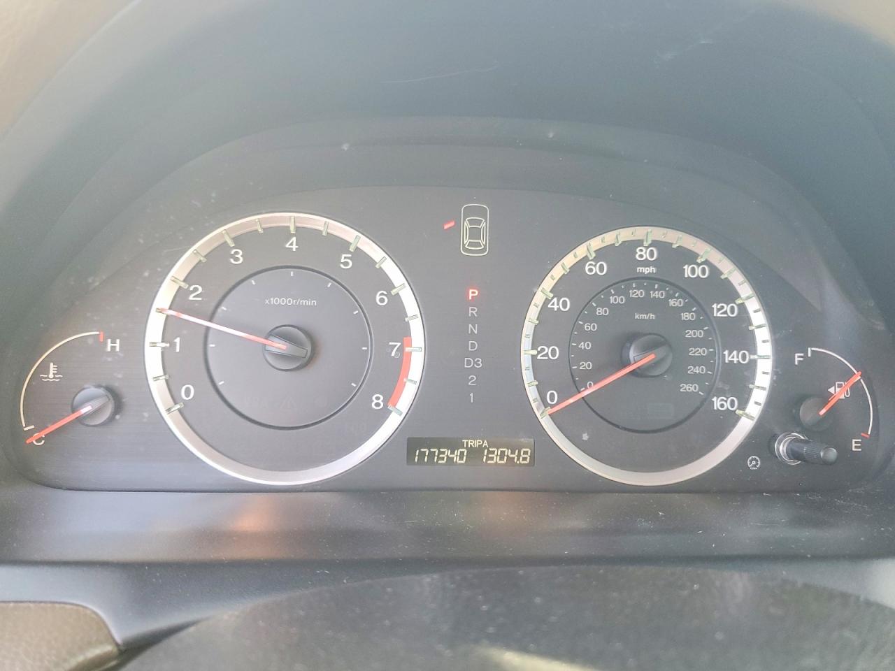 2009 HONDA ACCORD LXP photo 9