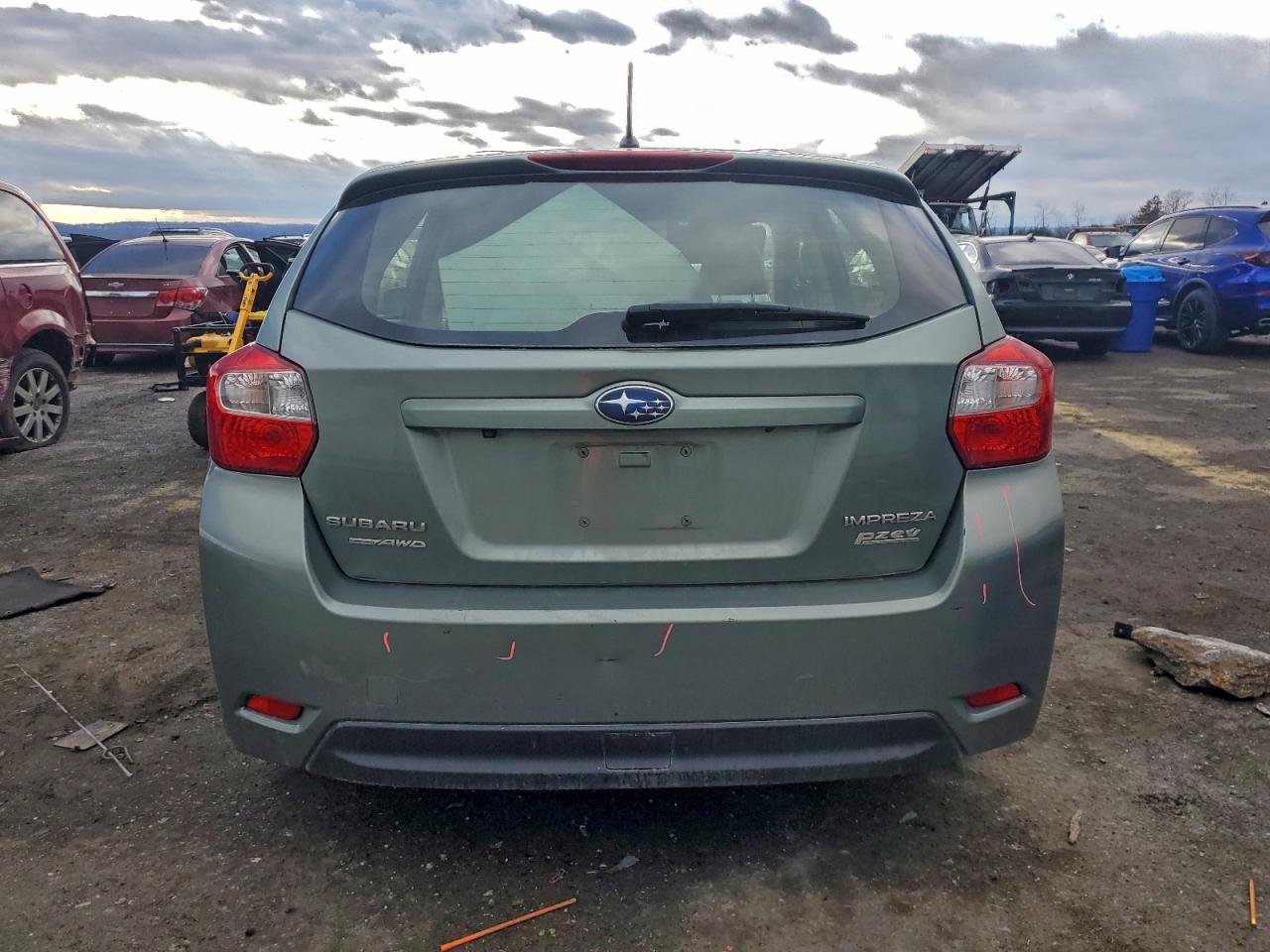 2016 SUBARU IMPREZA photo 6