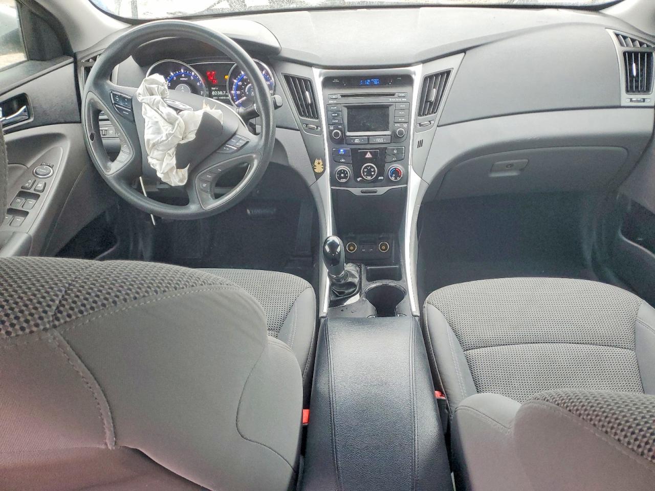 2014 HYUNDAI SONATA GLS photo 8