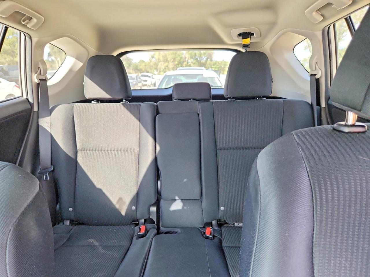 2018 TOYOTA RAV4 LE photo 10