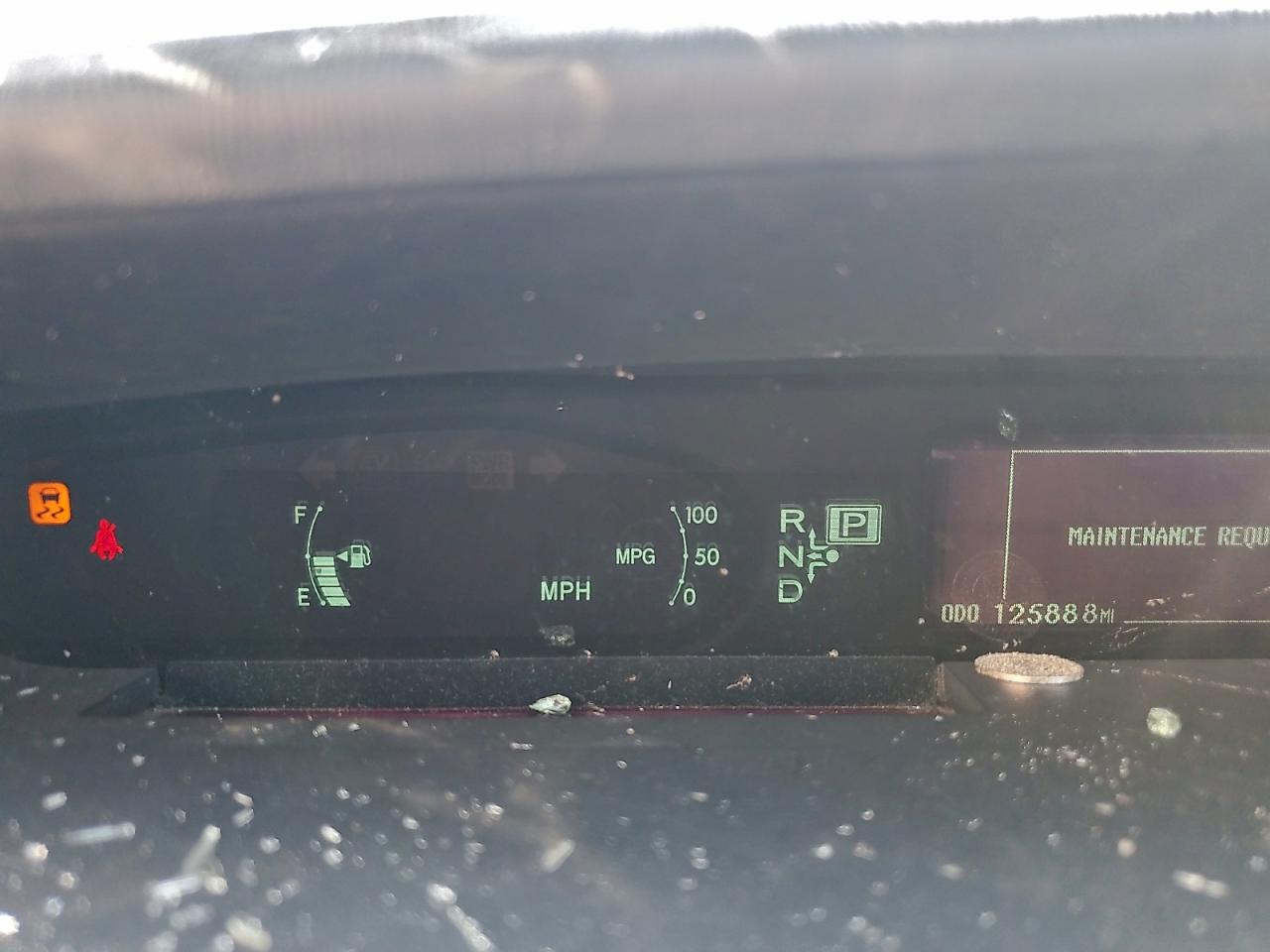 2015 TOYOTA PRIUS photo 9