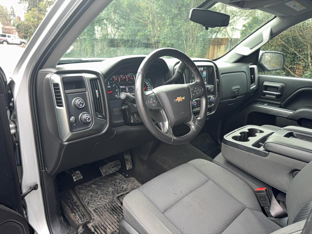 2016 CHEVROLET SILVERADO K1500 LT photo 9