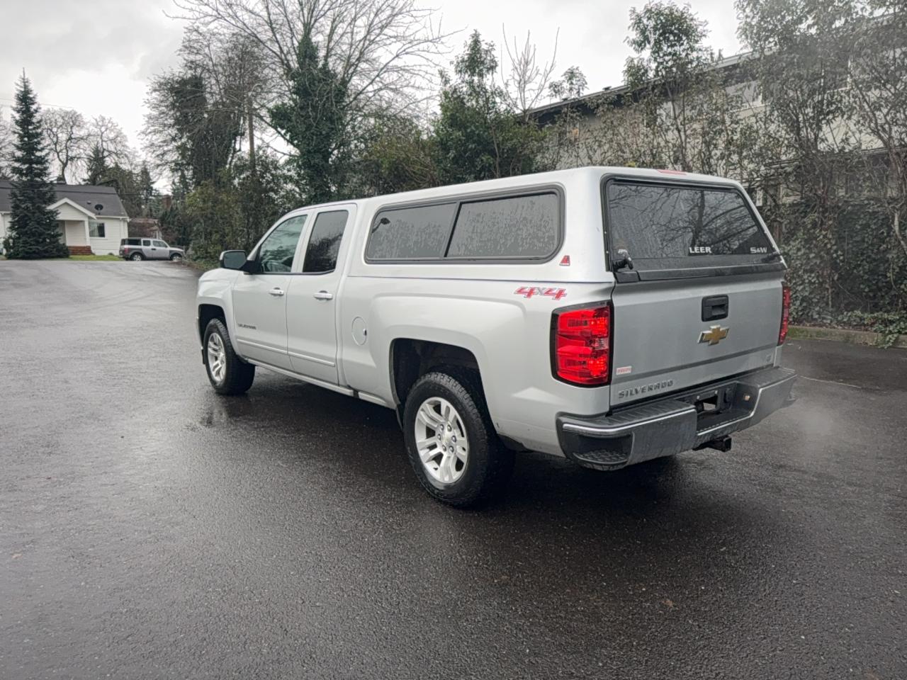 2016 CHEVROLET SILVERADO K1500 LT photo 3