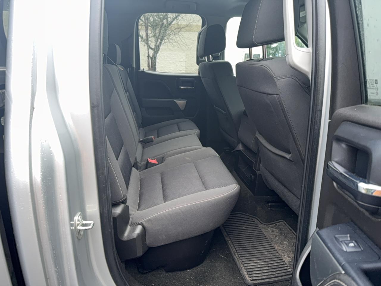 2016 CHEVROLET SILVERADO K1500 LT photo 6
