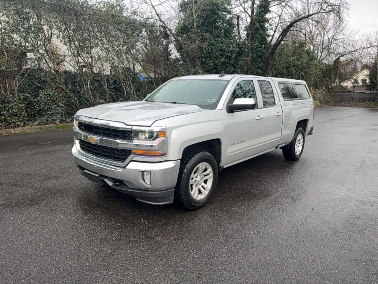 2016 CHEVROLET SILVERADO K1500 LT photo 2