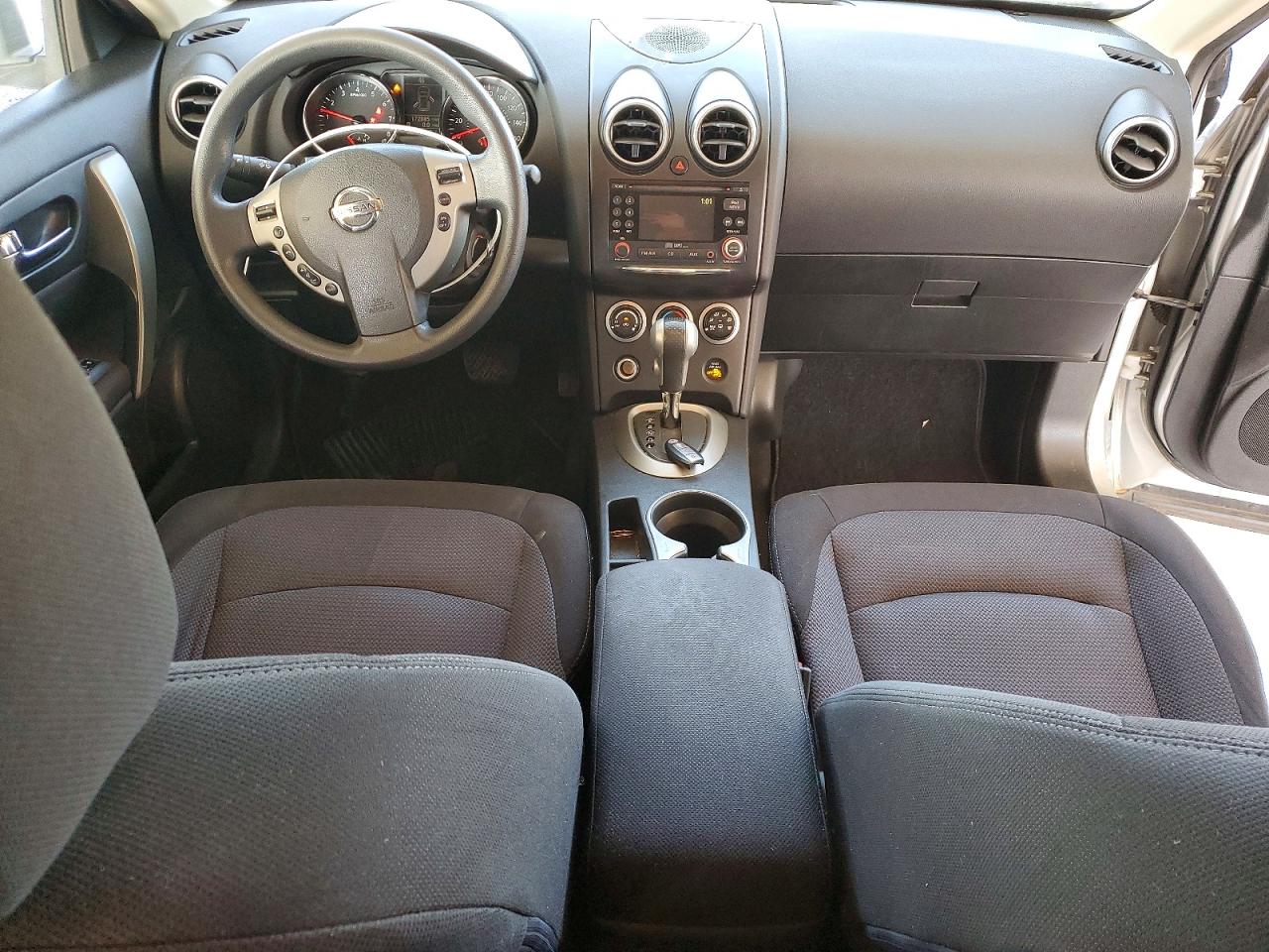 2011 NISSAN ROGUE S photo 8