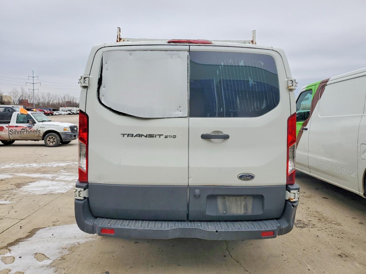 2016 FORD TRANSIT T-250 photo 6