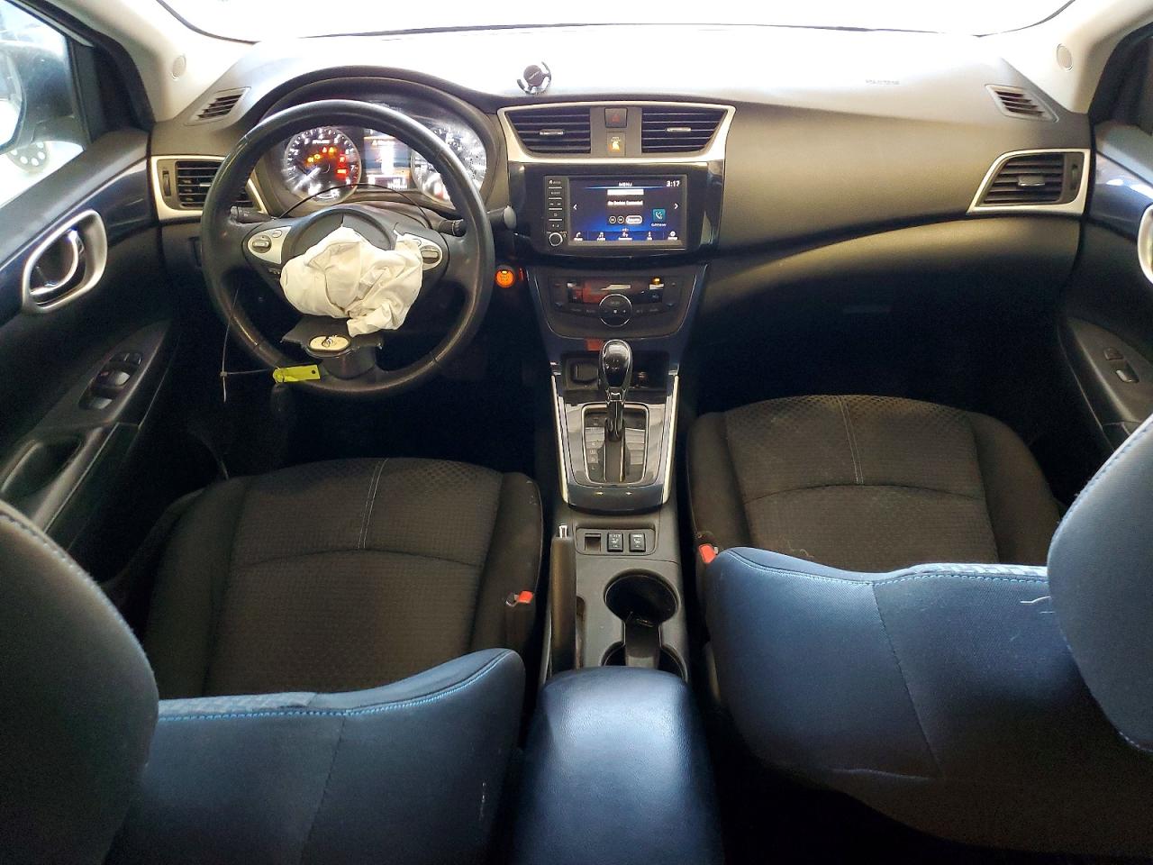2019 NISSAN SENTRA S photo 8