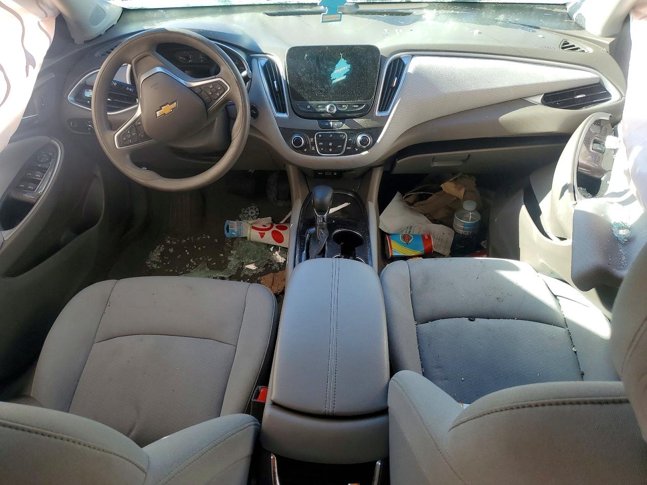 2022 CHEVROLET MALIBU LT photo 8