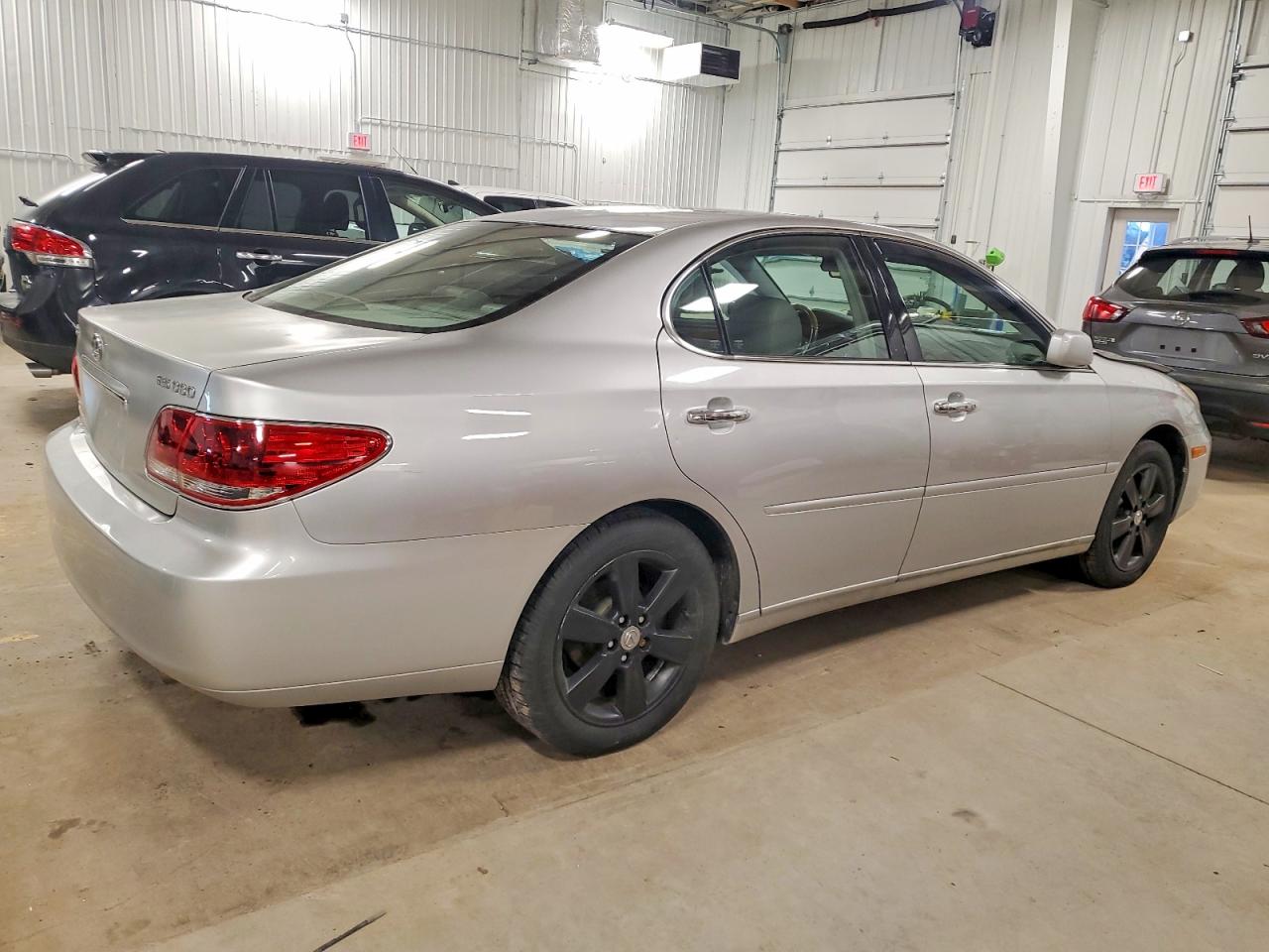 2005 LEXUS ES 330 photo 3