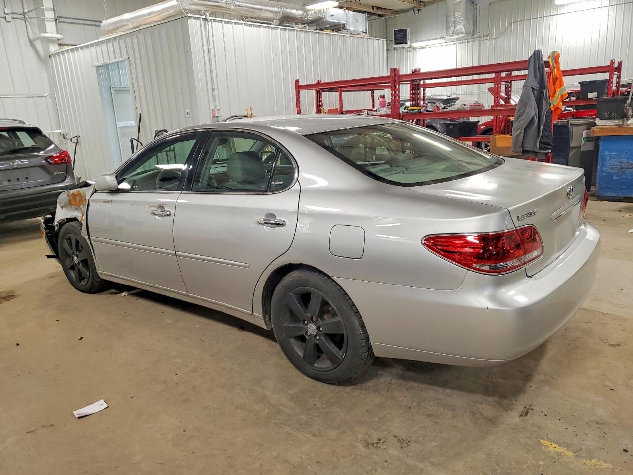 2005 LEXUS ES 330 photo 2