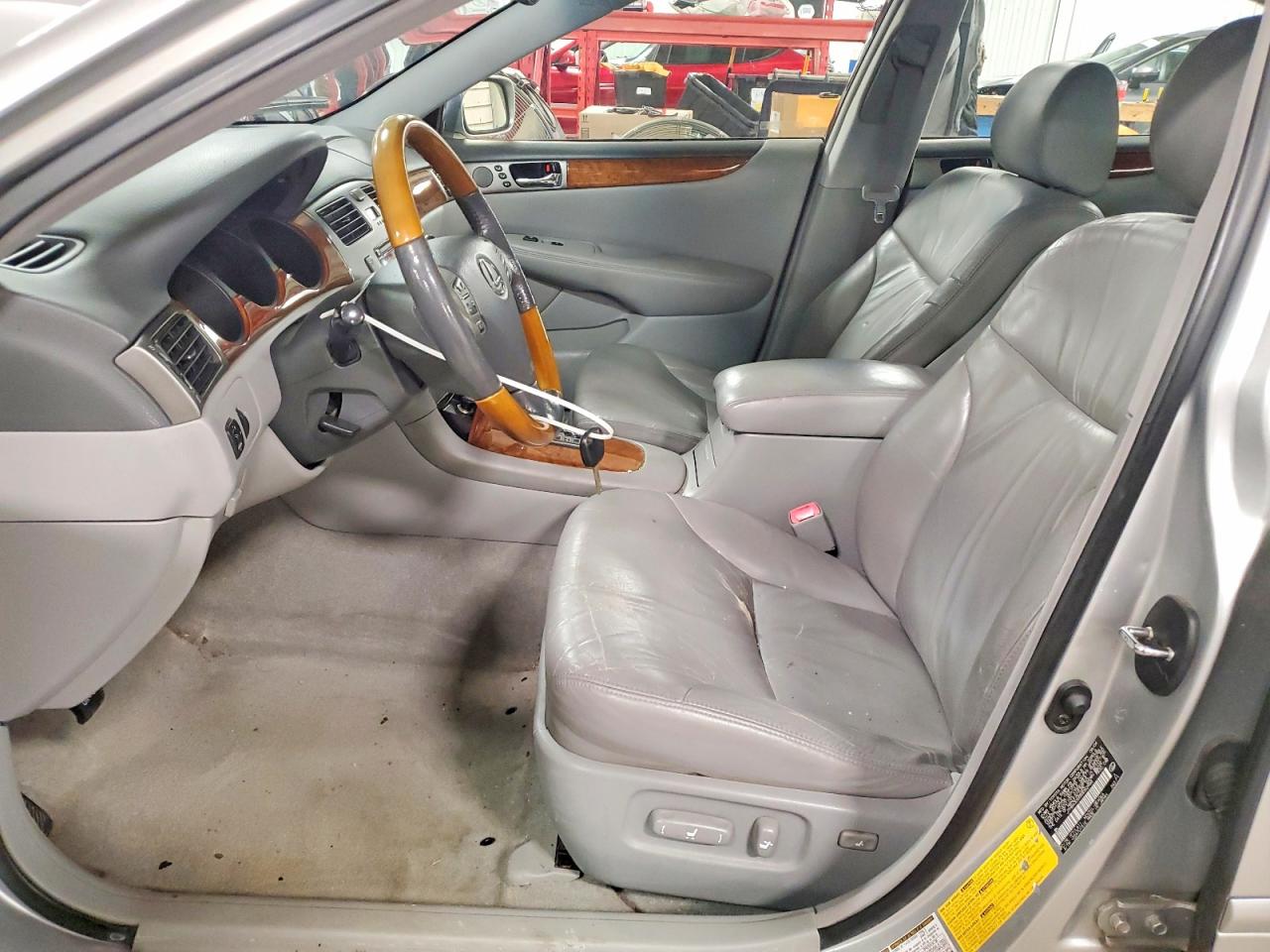 2005 LEXUS ES 330 photo 7
