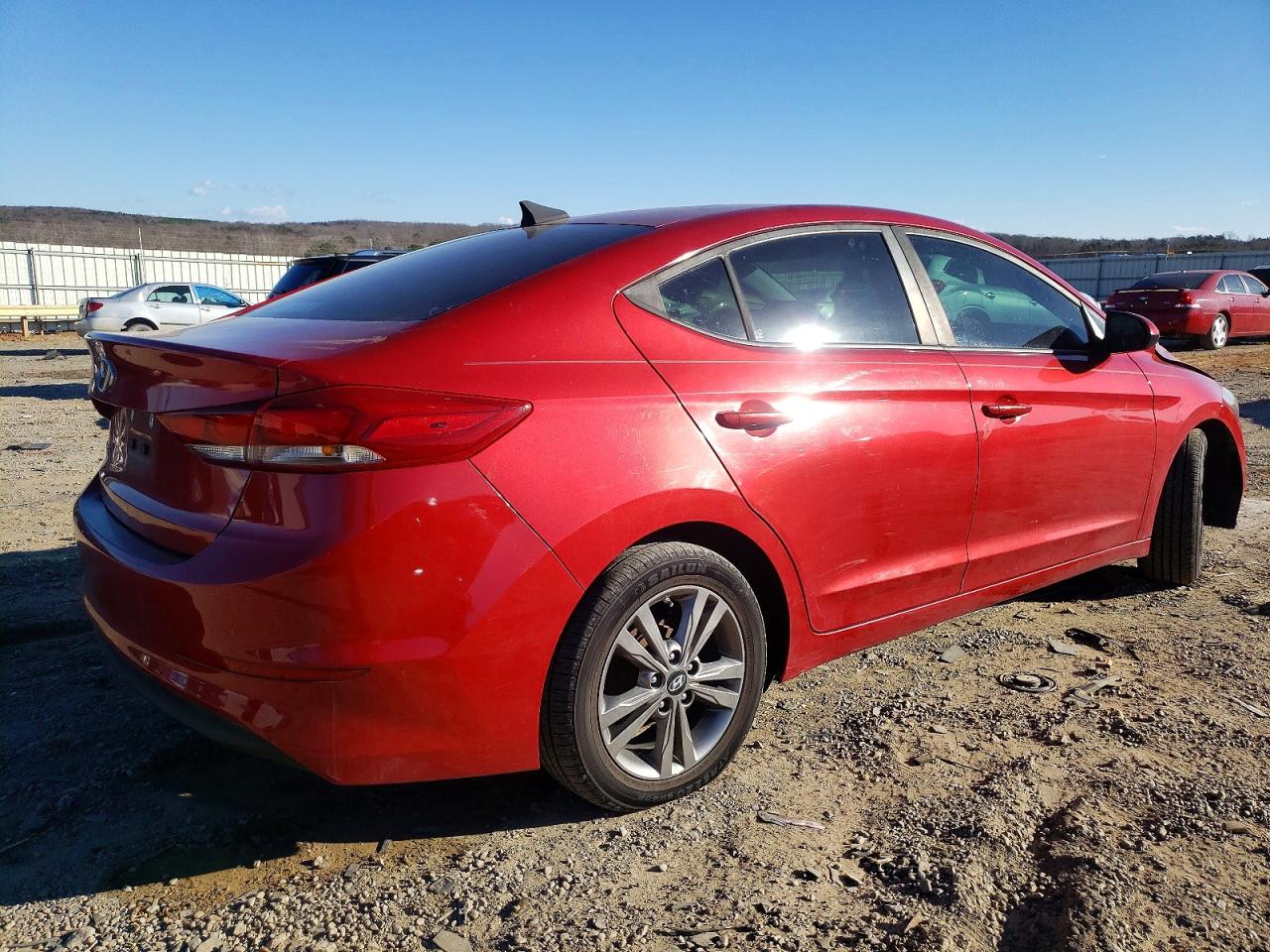 2017 HYUNDAI ELANTRA SE photo 3