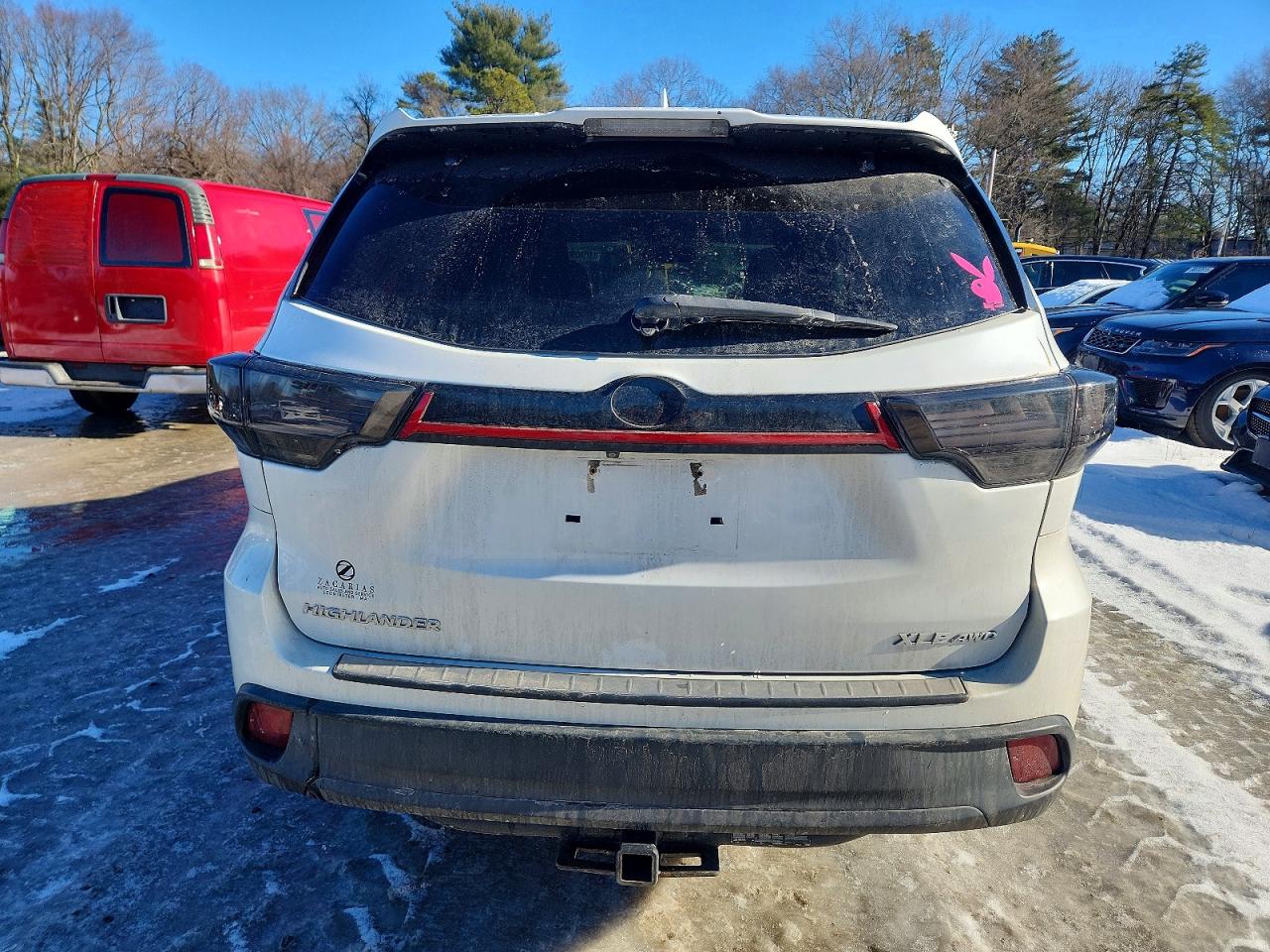2016 TOYOTA HIGHLANDER XLE photo 6