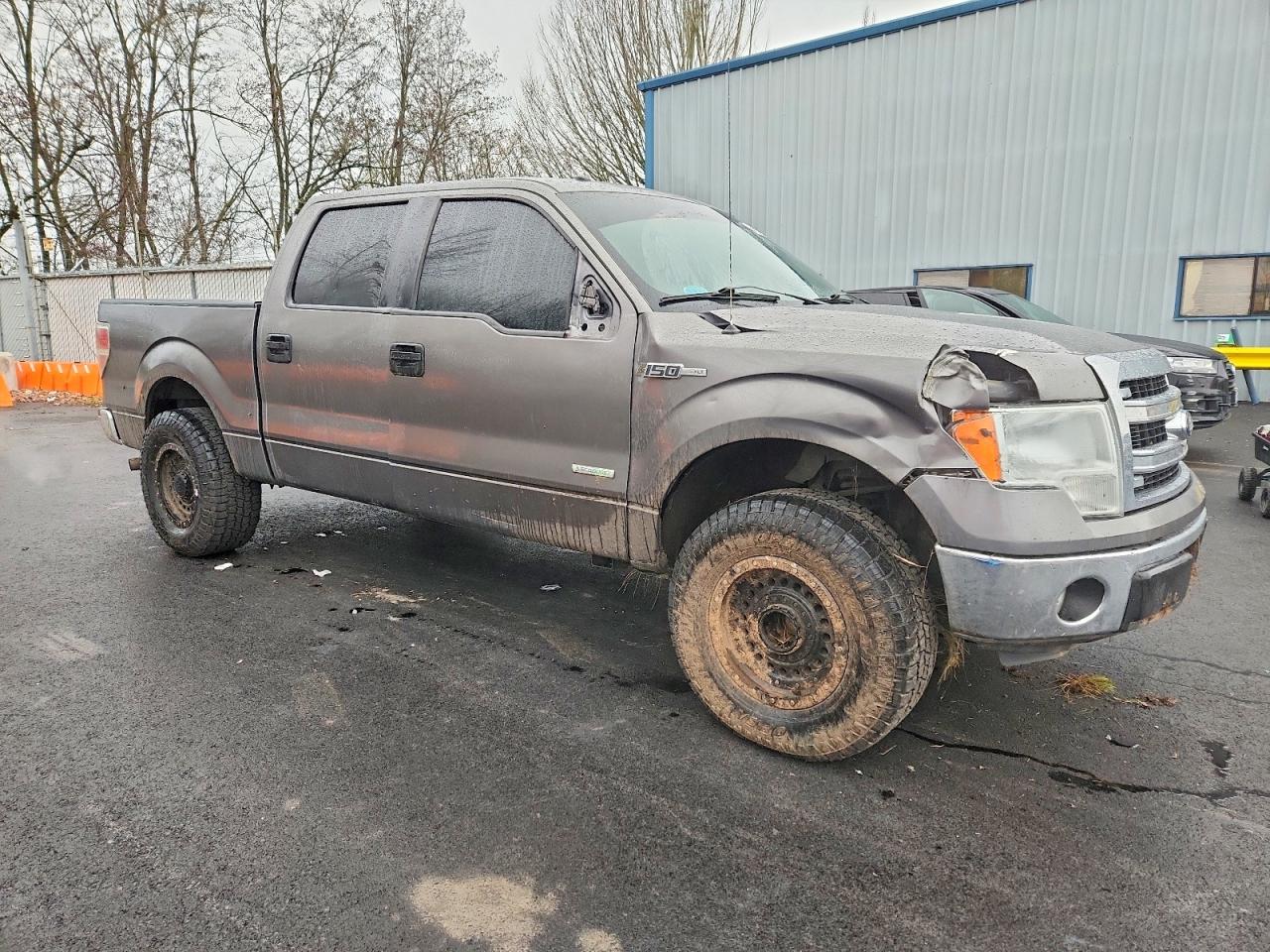 2013 FORD F150 SUPERCREW photo 4