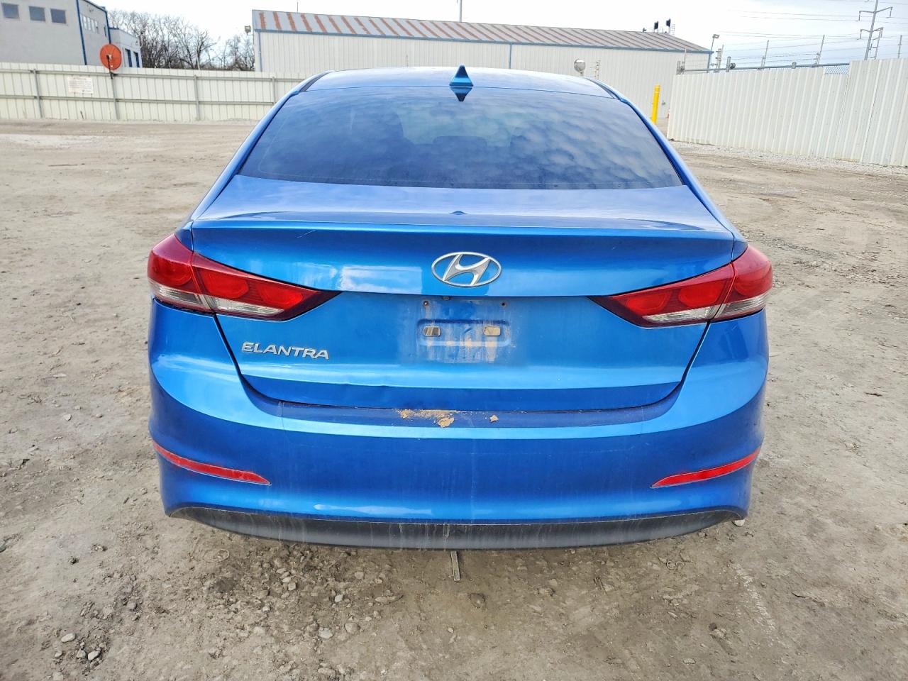 2017 HYUNDAI ELANTRA SE photo 6