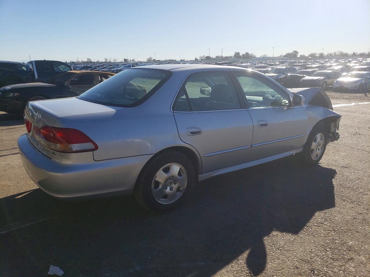 2002 HONDA ACCORD EX photo 3