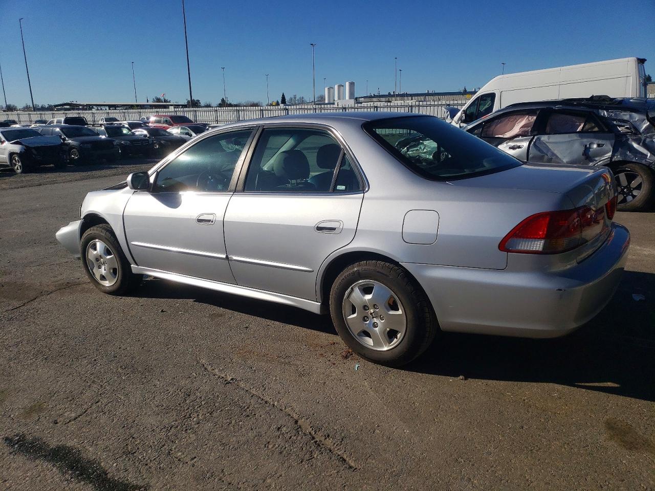 2002 HONDA ACCORD EX photo 2